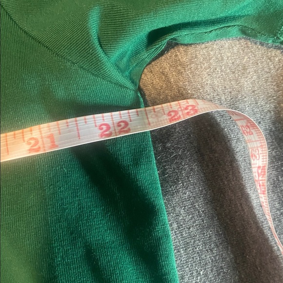 Adidas Green Tee with White Trefoil Logo - Picture 5 of 6